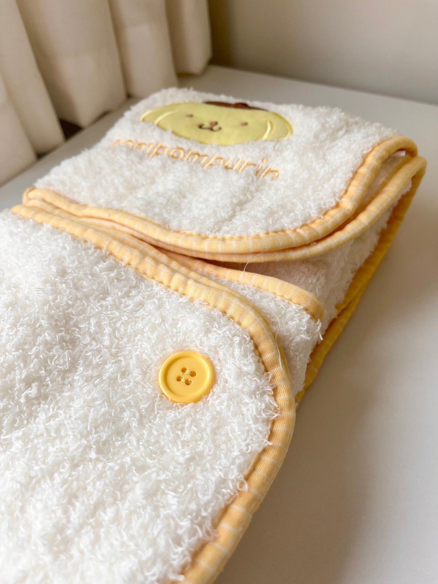 Pompompurin Manta con Estuche Peluche
