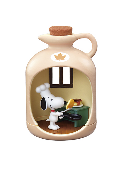 Snoopy Life in a Bottle © RE-MENT