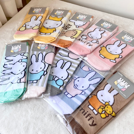 Miffy Medias (23 - 25 cm.)