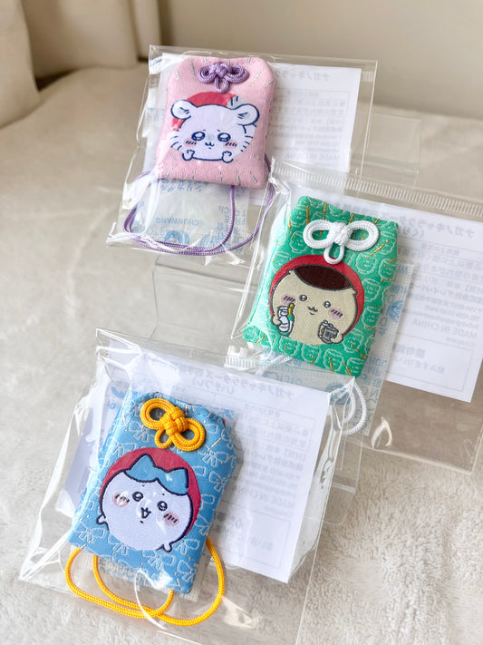 Hachiware Kurimanju Omamori | Amuleto de la Suerte