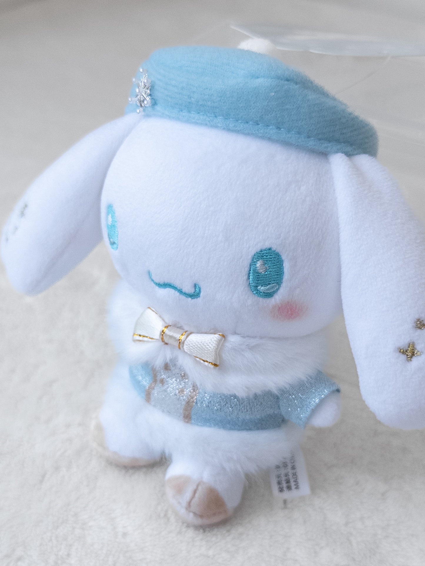 Cinnamoroll Snow Fantasy Munyugurumi Peluche Llavero