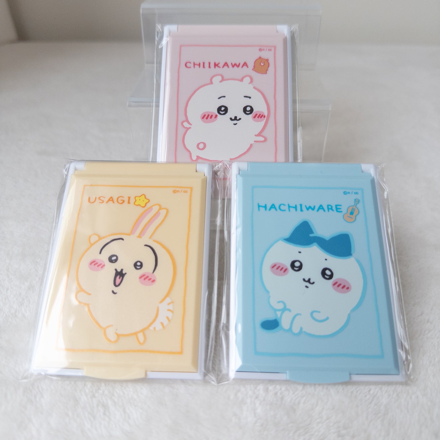 Chiikawa Espejo Plegable | Hachiware Usagi