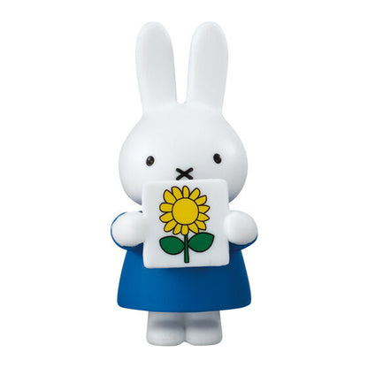 Miffy Scene Collection Mom’s Birthday | Set Completo de 4 Figuras Gashapon