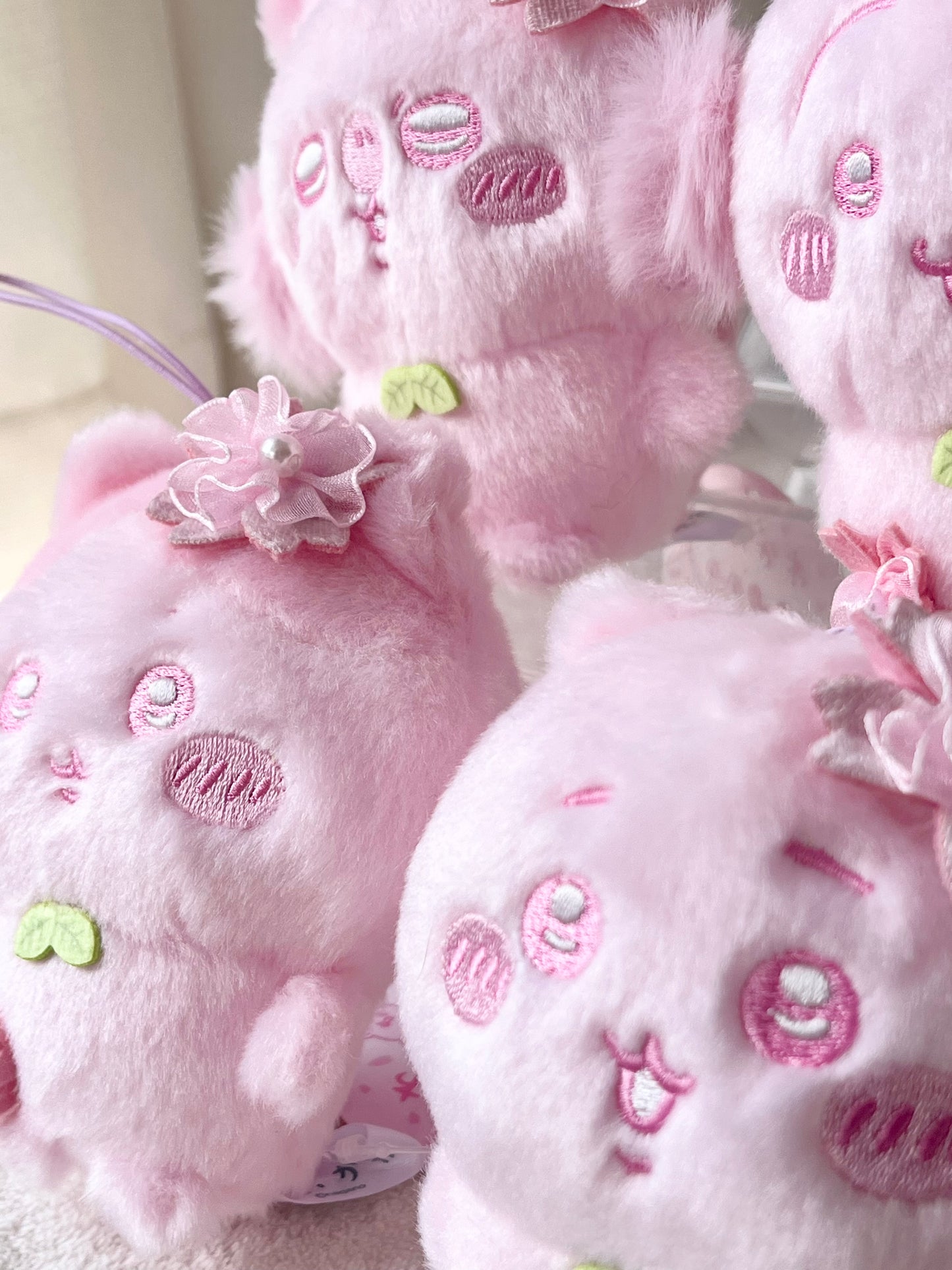 Chiikawa Sakura Peluche Llavero 🌸