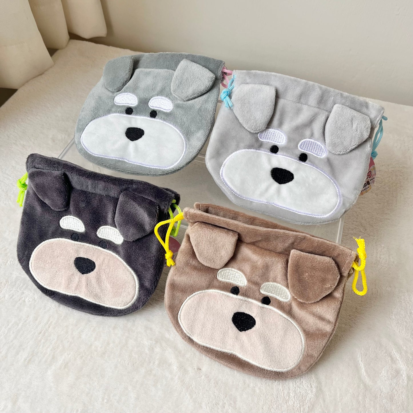 Shuna y Bobu Pouch | Schnauzer