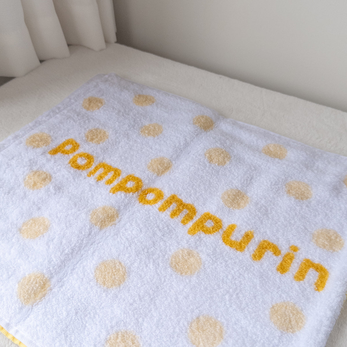 Pompompurin Toalla 34 x 77 cm.
