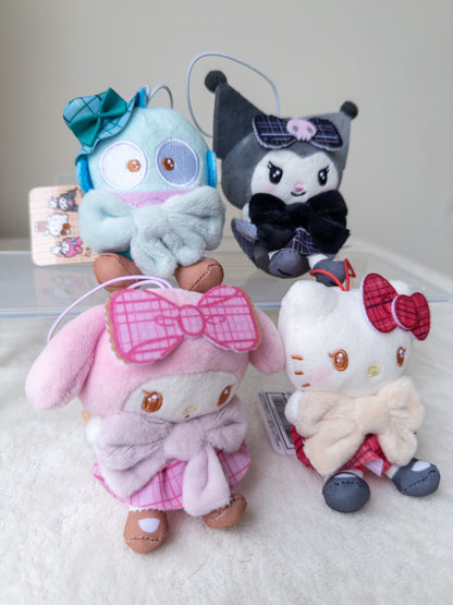 Sanrio Omekashi Dressing Up Peluche Llavero