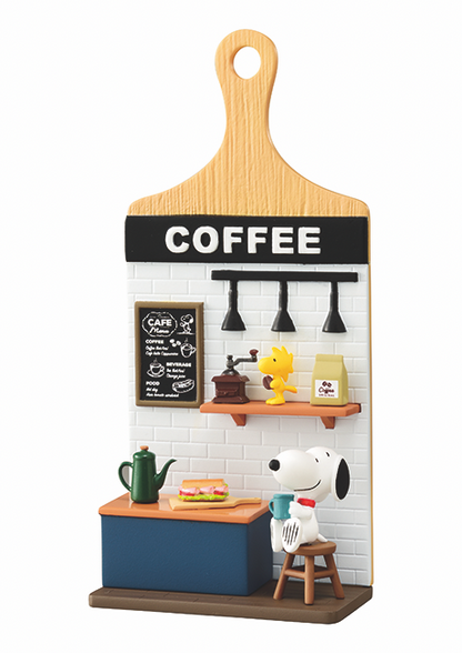 Snoopy Miniature Board Figura © RE-MENT