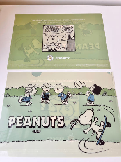 Snoopy File A4 © Peanuts