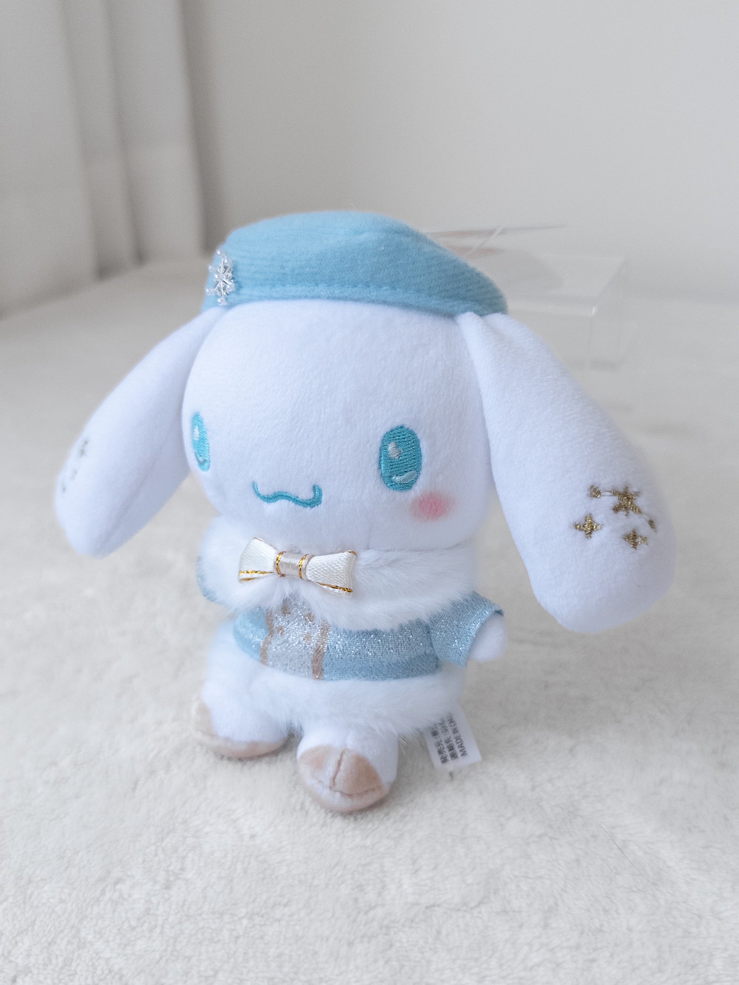 Cinnamoroll Snow Fantasy Munyugurumi Peluche Llavero