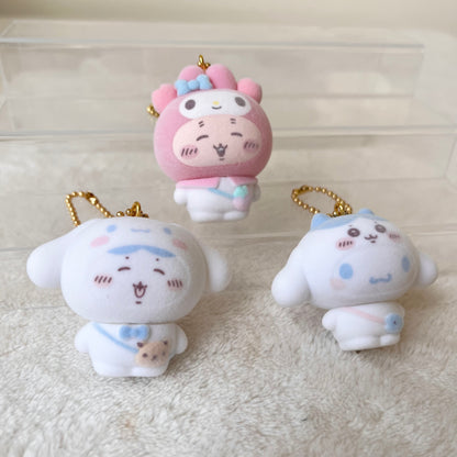Chiikawa x Sanrio Llavero