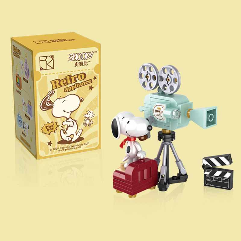 Snoopy Figura Armable Retro Appliances 🐾 © Peanuts