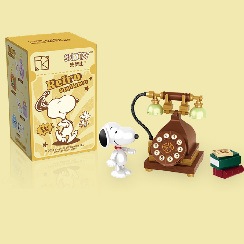 Snoopy Figura Armable Retro Appliances 🐾 © Peanuts