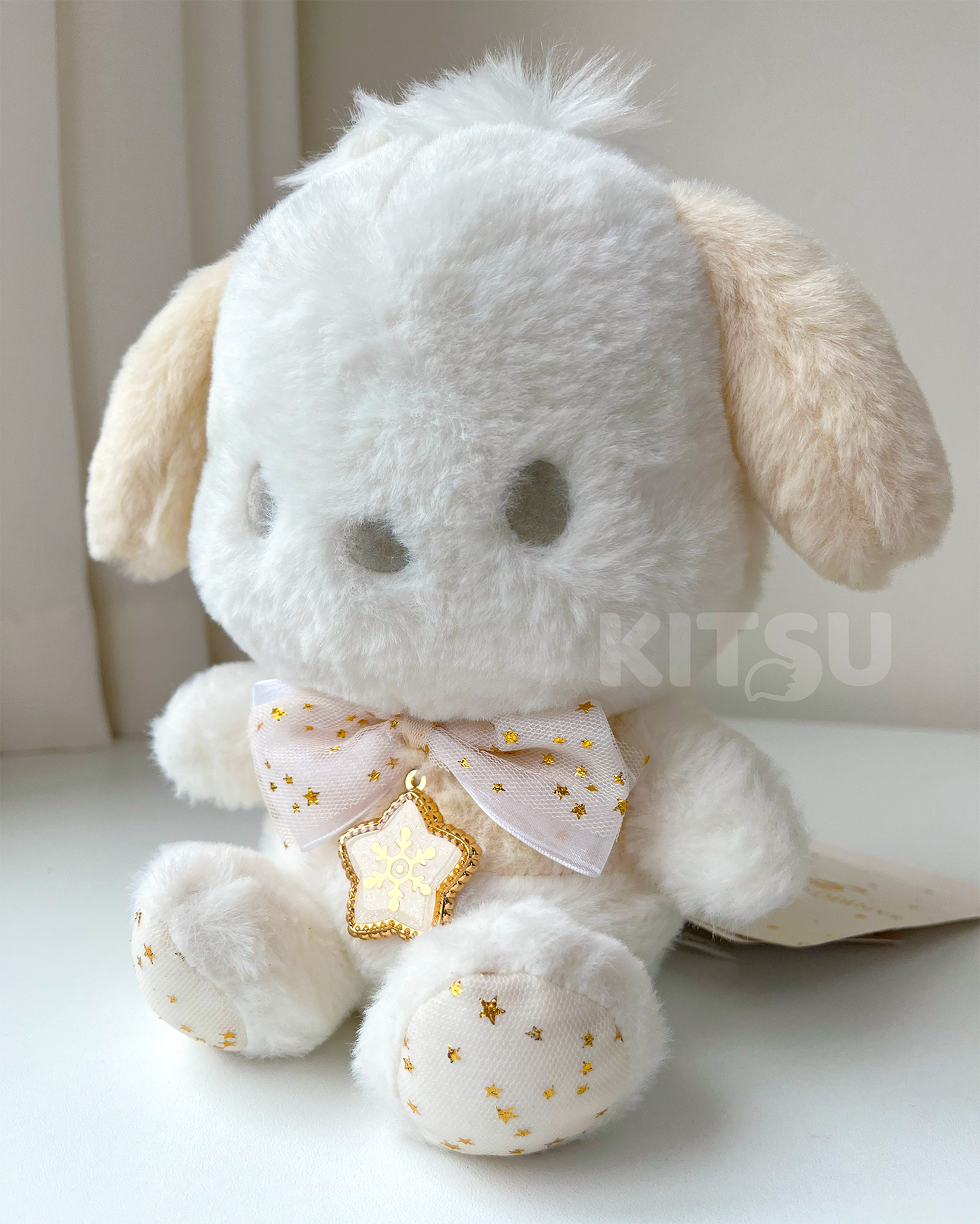.★NEW★. Pochacco Golden Peluche 🐰 © SANRIO