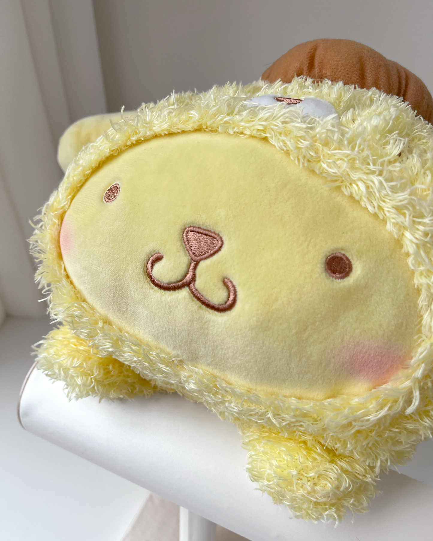 Pompompurin Foquita Peluche 🐰 © SANRIO CO., LTD