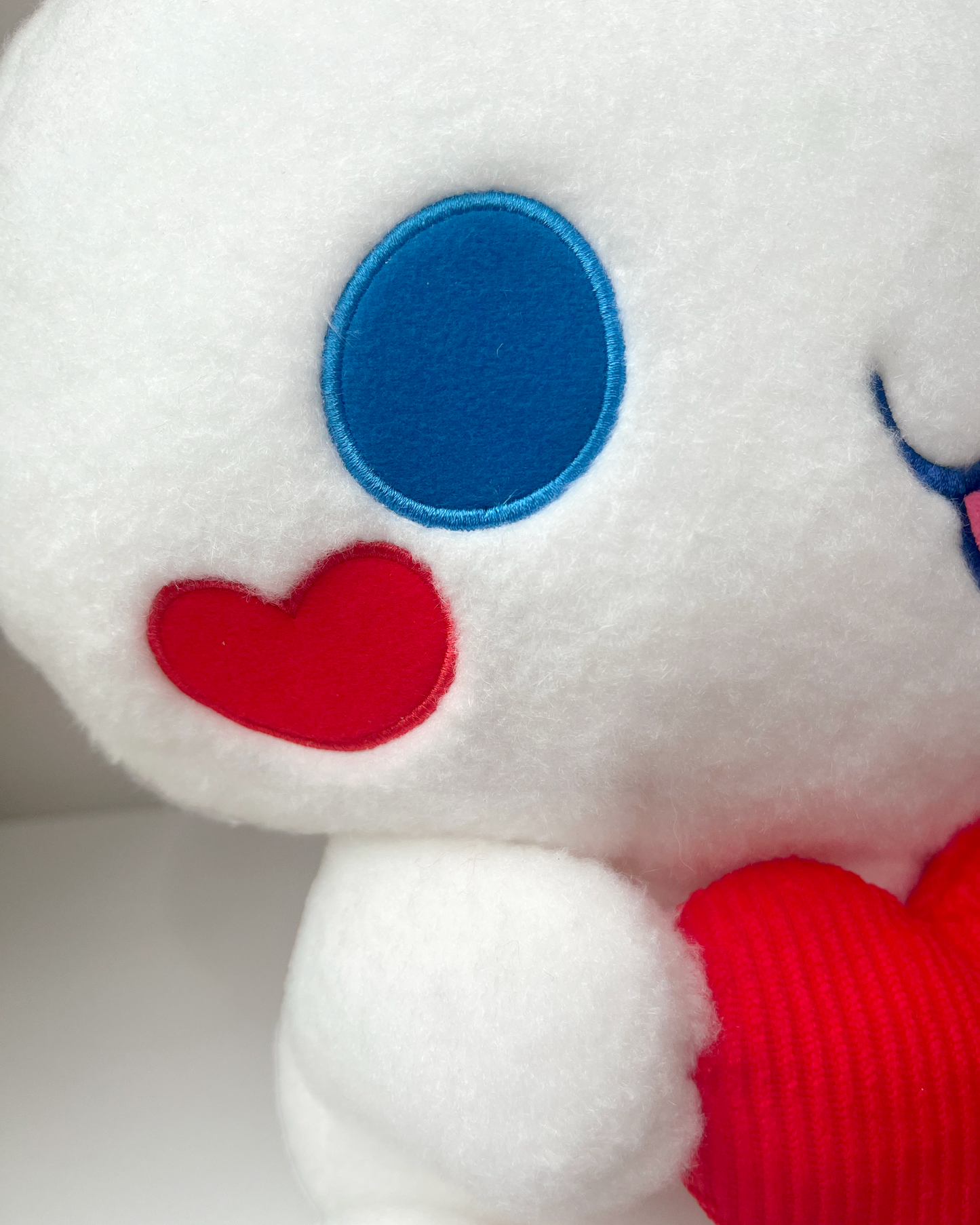 Cinnamoroll Romántico Peluche © SANRIO CO., LTD