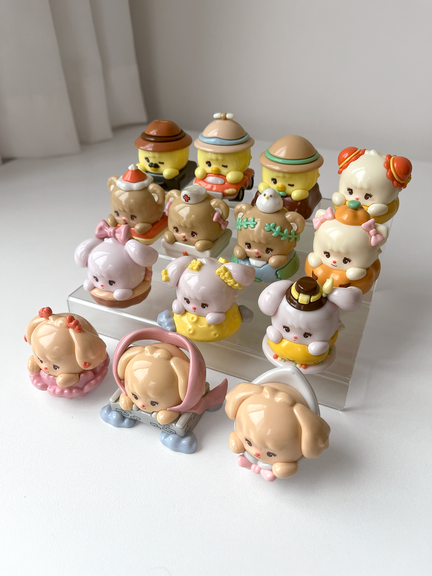 Mikko Figuritas © mikko illustrations